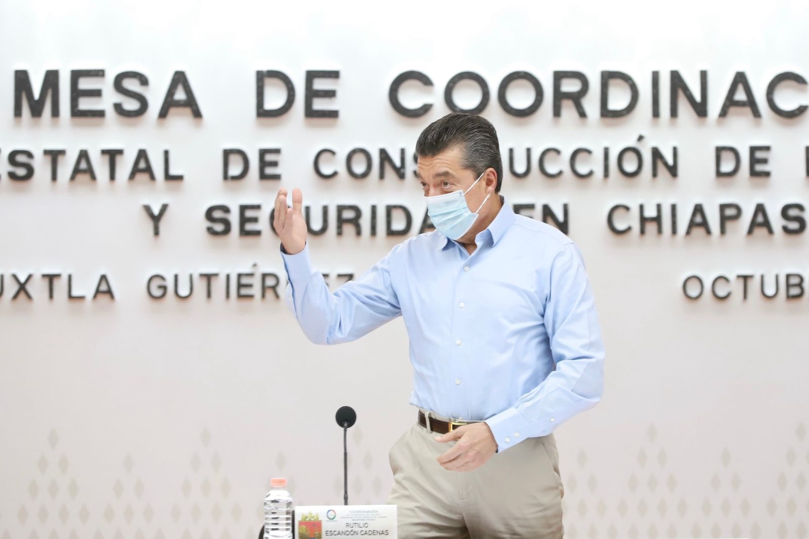 Exhorta Rutilio Escandón a vacunarse contra el COVID-19 y la influenza.jpg