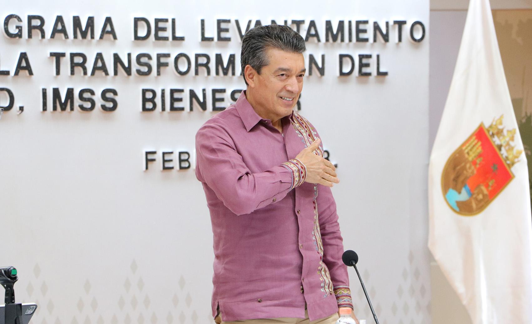 Rutilio Escandón y Zoé Robledo suman esfuerzos hacia la transformación del sistema de salud.jpeg