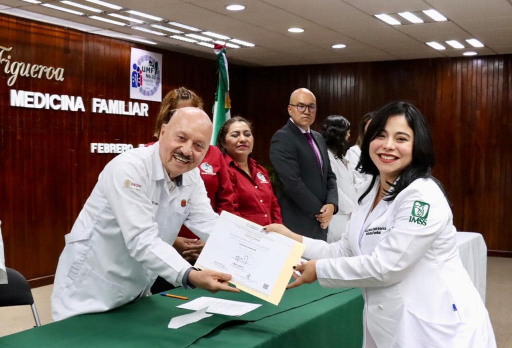 Hospitales de Chiapas, formadores de profesionales en medicina.jpg