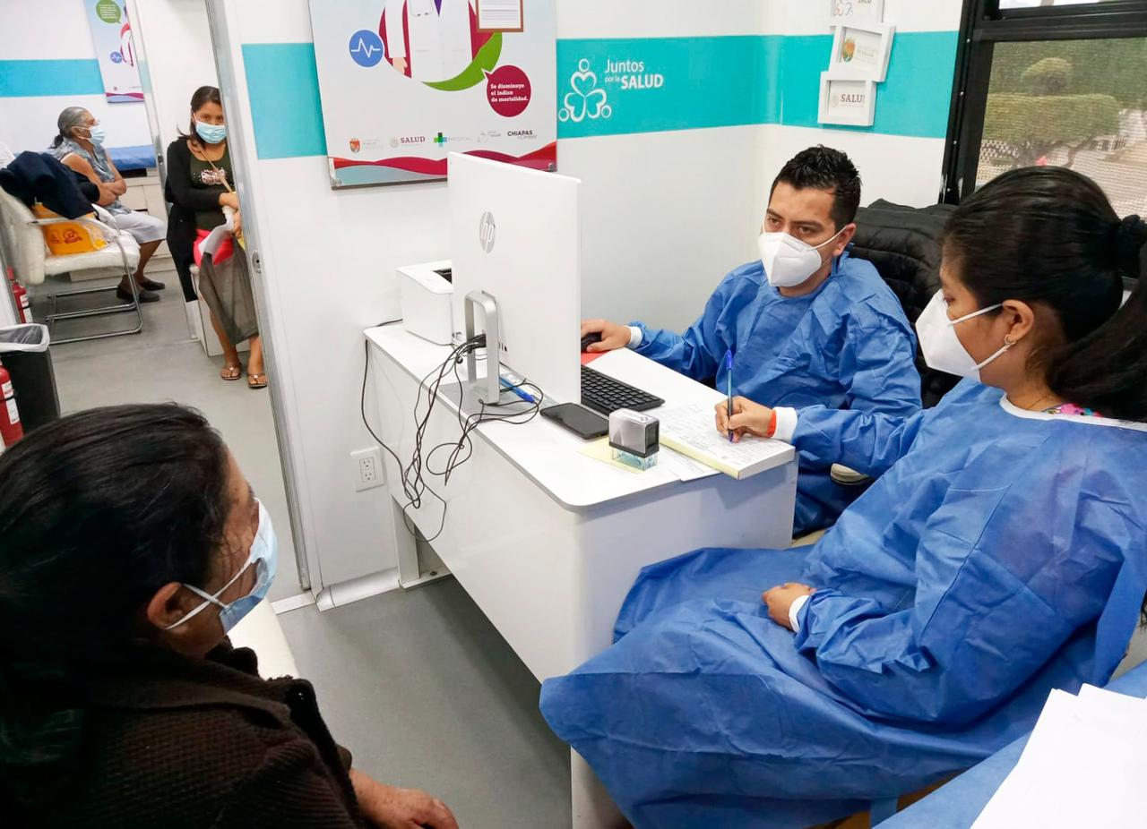 Nuevos Convoyes de la Salud se despliegan en Tapachula para fortalecer la atención médica móvil.jpg