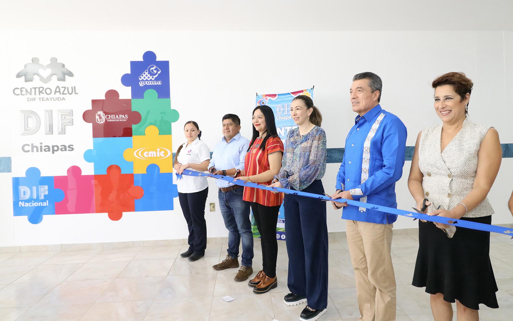 En Tuxtla, Rutilio Escandón inaugura “Centro Azul” para la atención del trastorno del espectro autista.jpeg