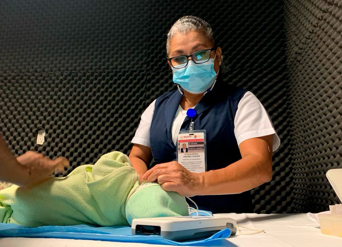 Se brinda y garantiza  atención de tercer nivel en salud auditiva a pacientes pediátricos.jpg