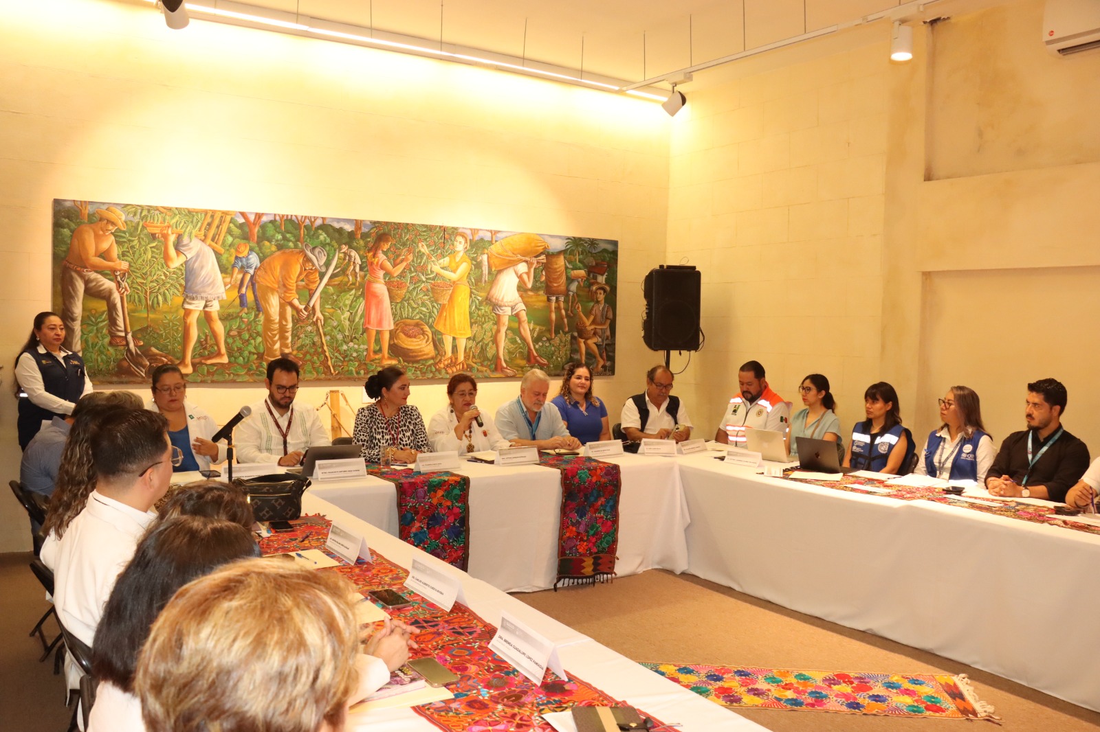 Gobierno de Chiapas afina plan integral de atención a la salud de la población migrante.jfif